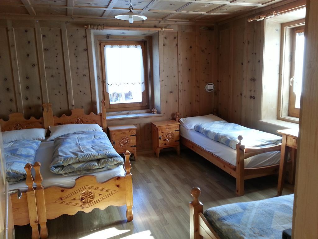 Chalet Del Sole Per Gruppi Livigno Exterior photo