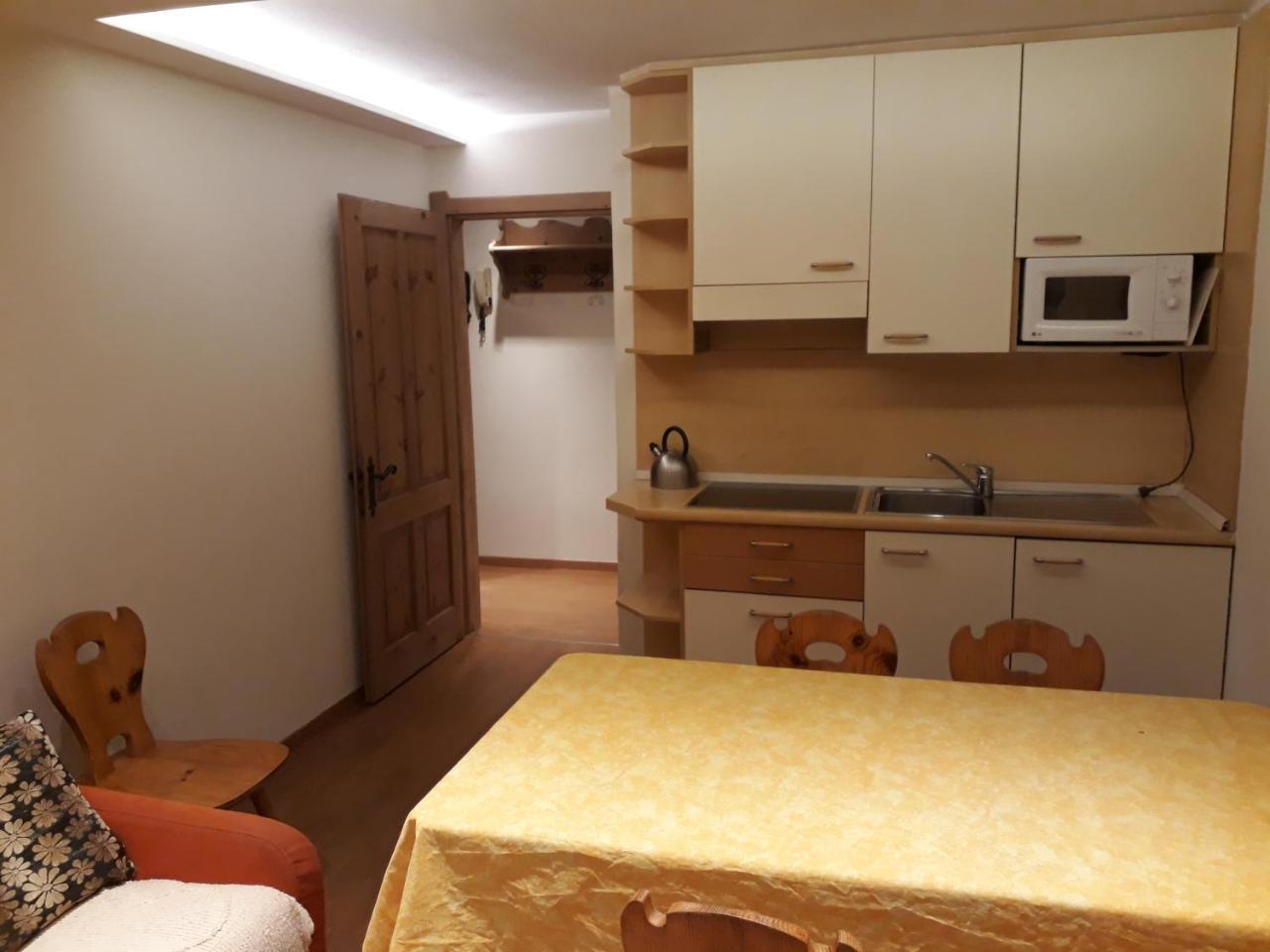 Chalet Del Sole Per Gruppi Livigno Exterior photo